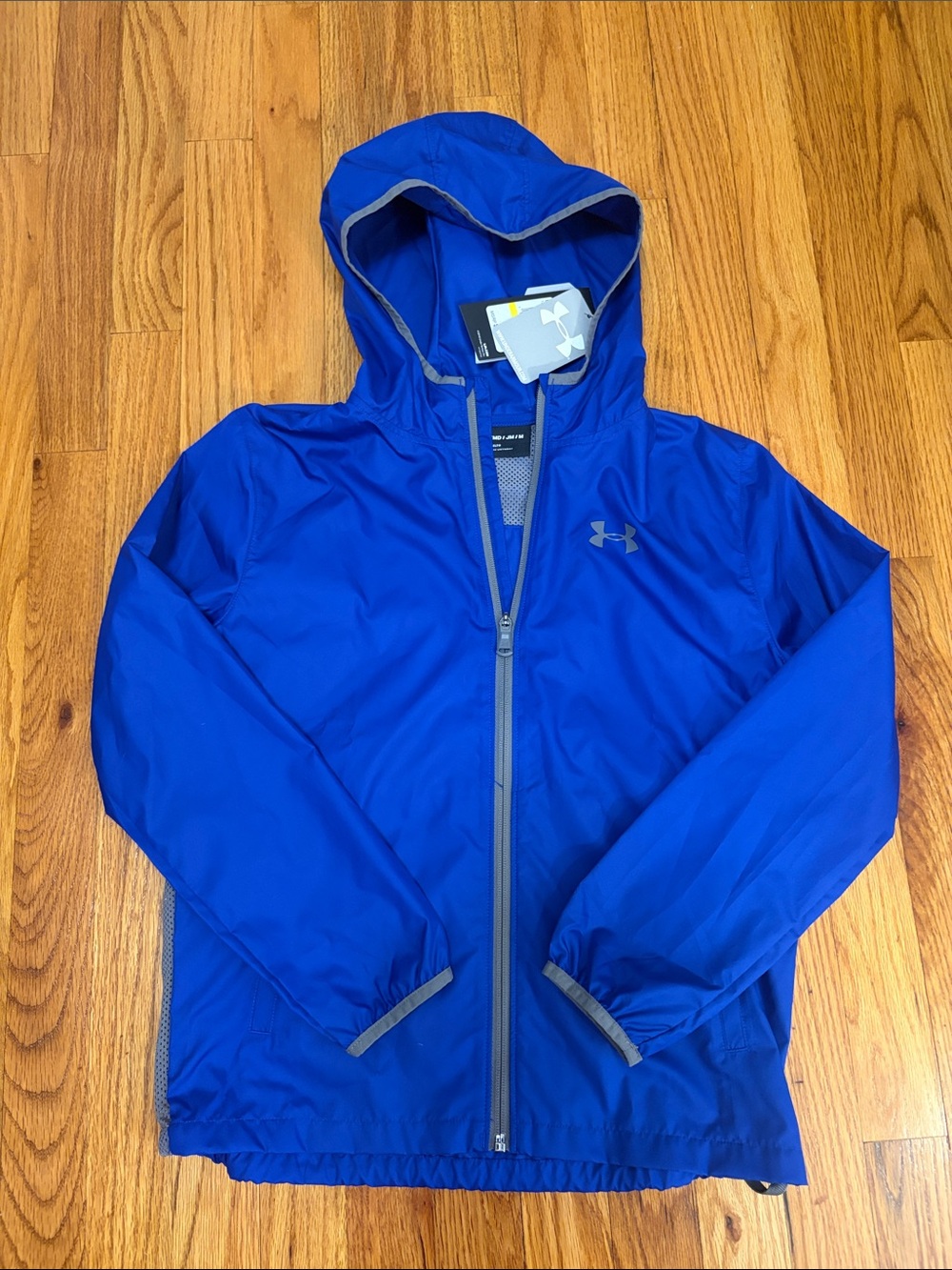 NWT Youth Medium Under Armour rain coat
